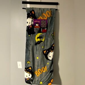 VIRAL Halloween Hello Kitty Black Cat Blanket